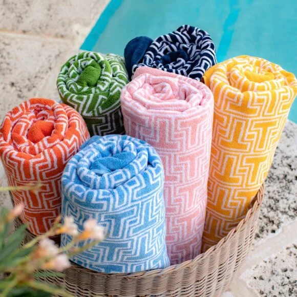 NWT! NEW!Tory Burch Oversized T-Tile Beach Towel - PInk - Picture 5 of 5